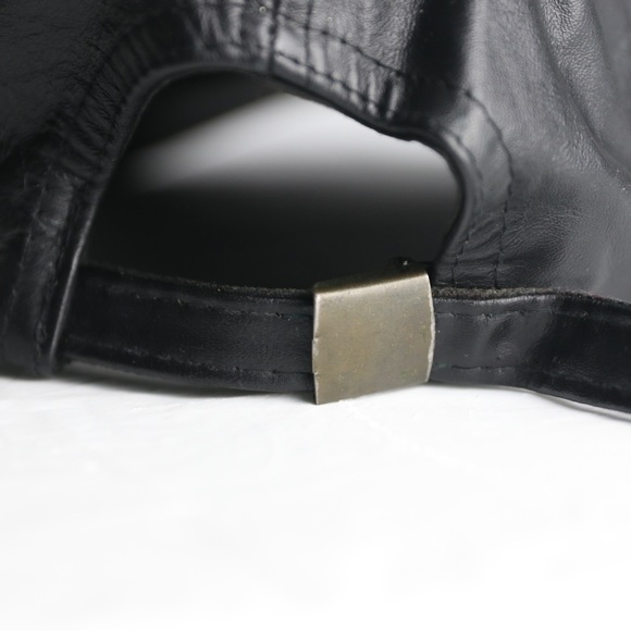 Leather hat - Picture 5 of 8